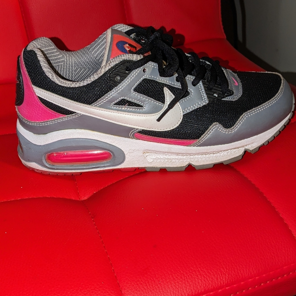 Womens grey black and pink airmaxs